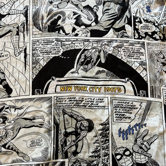 SPIDERMAN Marvel Short Sleeve Button Down shirt NEW With Tag By Marvel/H&M NWT - Picture 7 of 8